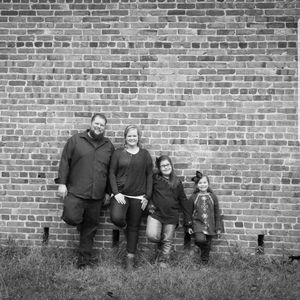 Meet your Posher, Zac